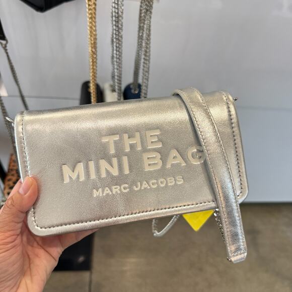 Best Price‼️Marc Jacobs The Metallic Leather Chain Mini Bag silver - Picture 6 of 6